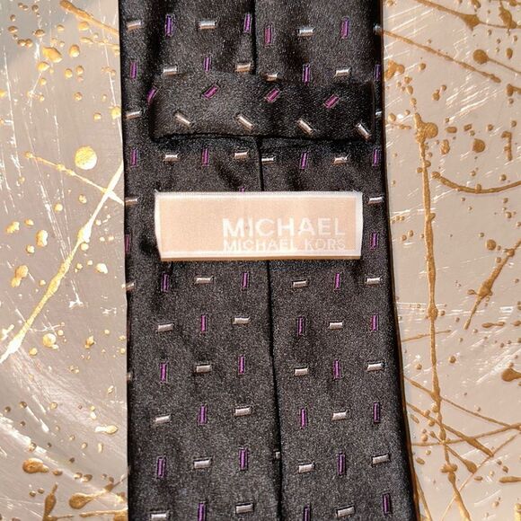 Michael Kors Black Purple Silver Textured 💯 Silk Tie - Picture 2 of 5